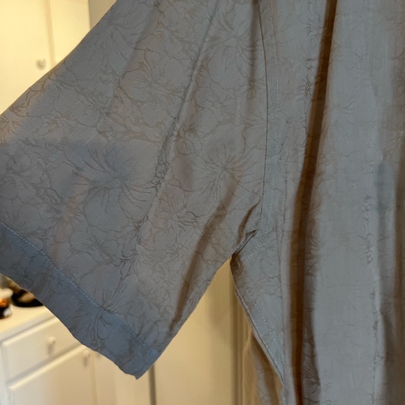 Disney Tan Shirt with Mickey Mouse. Size M. - Picture 4 of 8